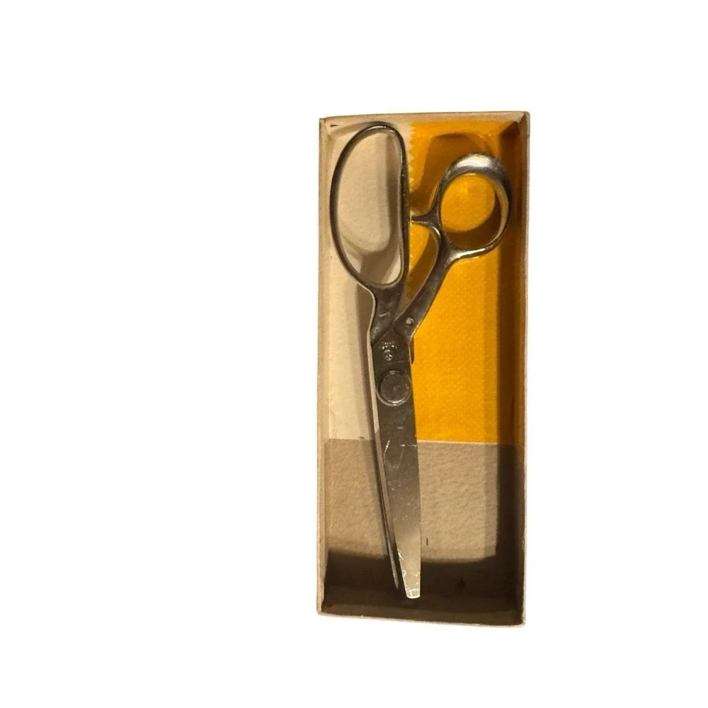 Vintage Yellow Canary Pinking Shears Chrome Plated Sewing Scissors 8